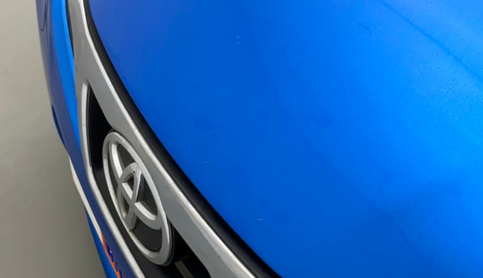 2016 Toyota Etios Liva LE PETROL, Petrol, Manual, 1,20,134 km, Bonnet (hood) - Minor scratches