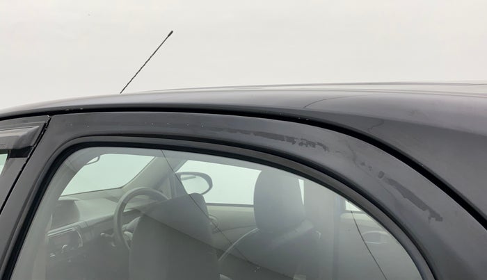 2016 Toyota Etios Liva LE PETROL, Petrol, Manual, 1,20,134 km, Rear left door - Door visor damaged