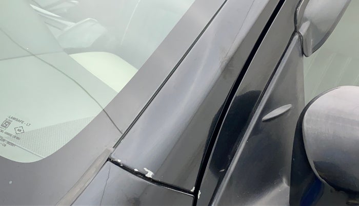2016 Toyota Etios Liva LE PETROL, Petrol, Manual, 1,20,134 km, Left A pillar - Minor scratches