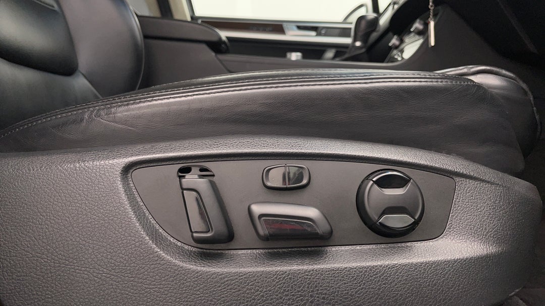 Drivers Side Adjustment Panel