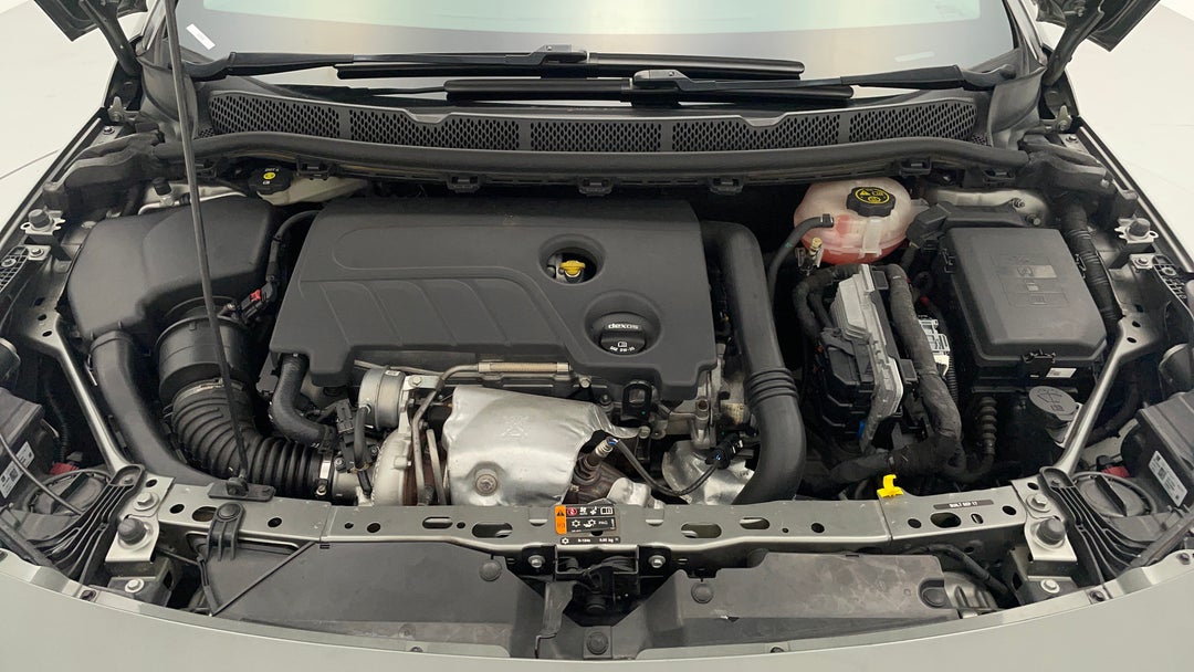 Open Bonnet (Engine)