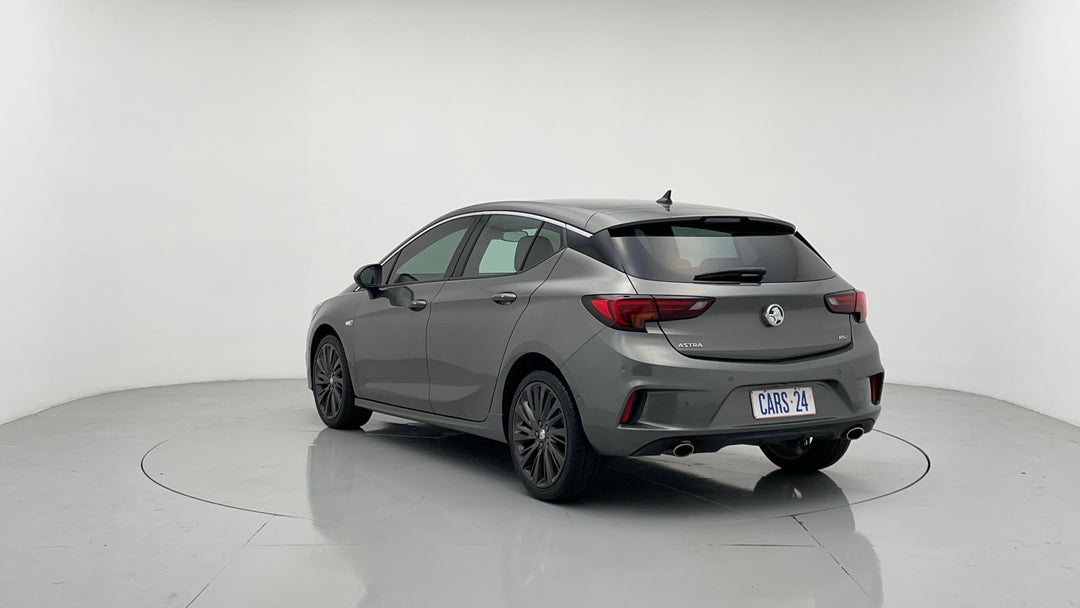 Left Back Diagonal (45- Degree) View