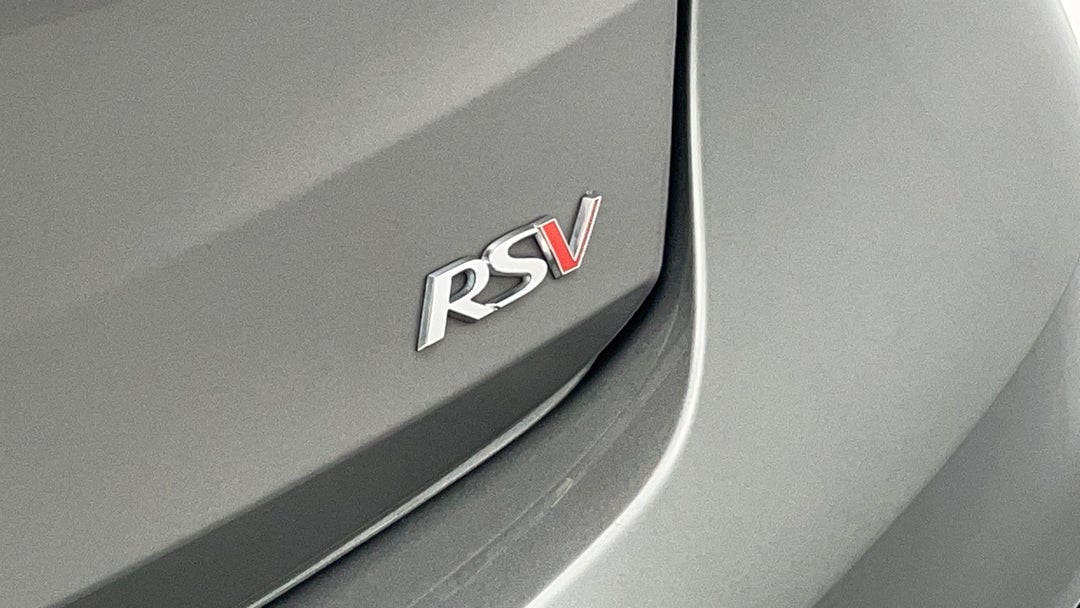 Badge (Boot Right Side)