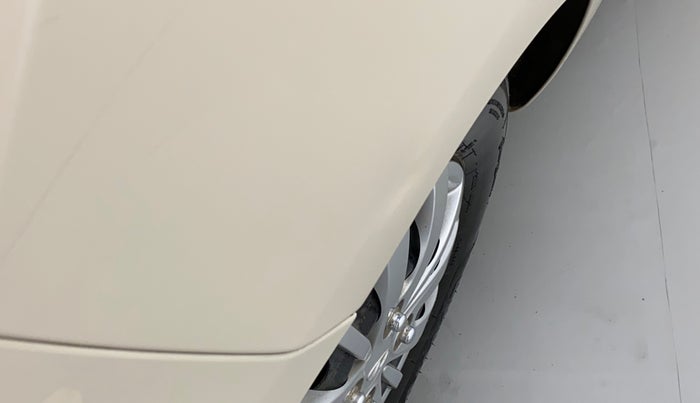 2014 Hyundai i10 SPORTZ 1.1, Petrol, Manual, 27,634 km, Right quarter panel - Slightly dented
