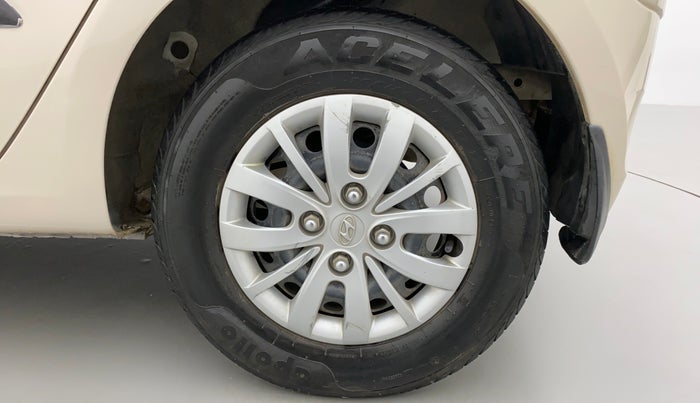 2014 Hyundai i10 SPORTZ 1.1, Petrol, Manual, 27,795 km, Left Rear Wheel