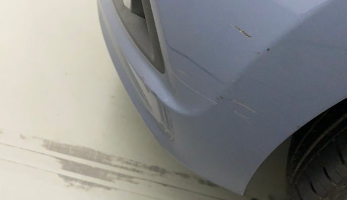 2014 Hyundai Xcent S (O) 1.2, Petrol, Manual, 27,003 km, Front bumper - Minor scratches