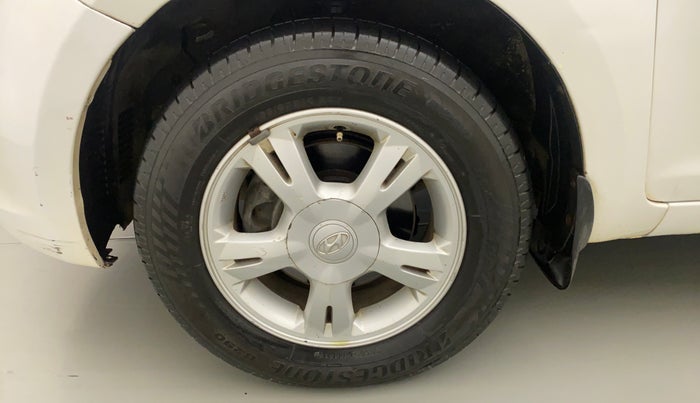 2010 Hyundai i20 ASTA 1.2, Petrol, Manual, 1,06,757 km, Left Front Wheel