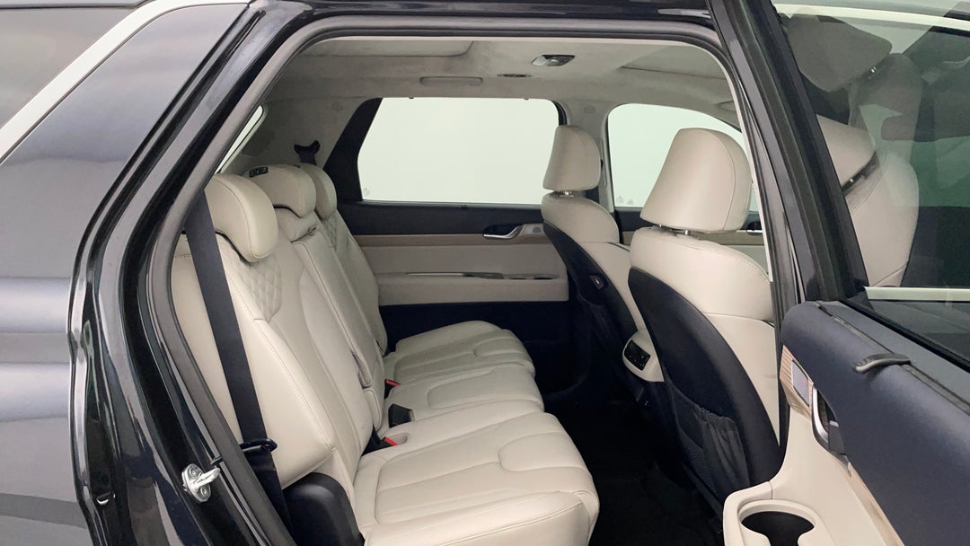 2021 Hyundai Palisade Highlander (8 Seat), Automatic, 39890 km, Right Side Rear Door Cabin View