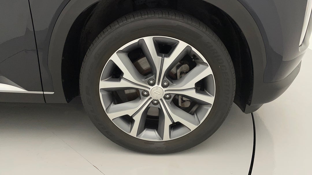 2021 Hyundai Palisade Highlander (8 Seat), Automatic, 39890 km, Right Front Wheel