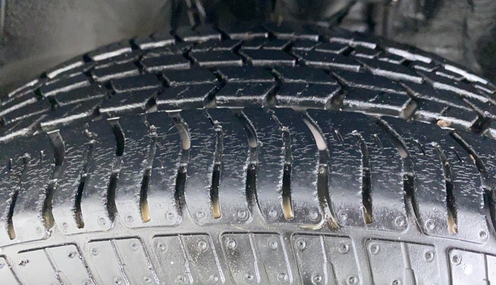 2019 Maruti Alto K10 VXI P, Petrol, Manual, 11,314 km, Left Front Tyre Tread
