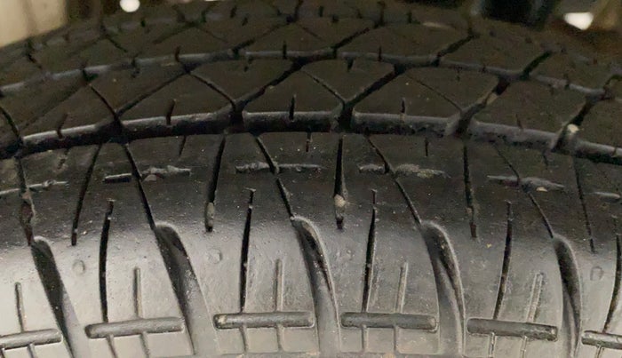 2020 Maruti Alto LXI OPT CNG, CNG, Manual, 84,644 km, Right Rear Tyre Tread