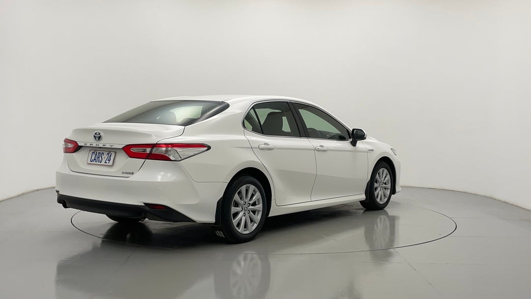 Right Back Diagonal (45- Degree) View