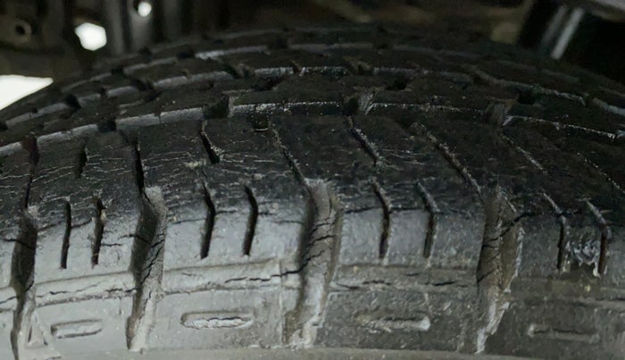 2015 Maruti Alto K10 VXI, Petrol, Manual, 17,120 km, Right Rear Tyre Tread