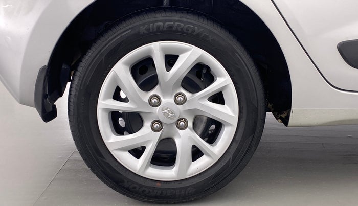 2018 Hyundai Grand i10 SPORTZ 1.2 KAPPA VTVT, Petrol, Manual, 19,102 km, Right Rear Wheel