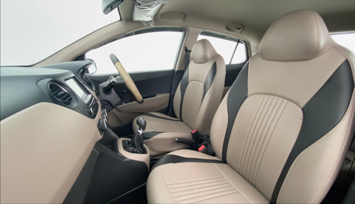 2018 Hyundai Grand i10 SPORTZ 1.2 KAPPA VTVT, Petrol, Manual, 19,102 km, Right Side Front Door Cabin