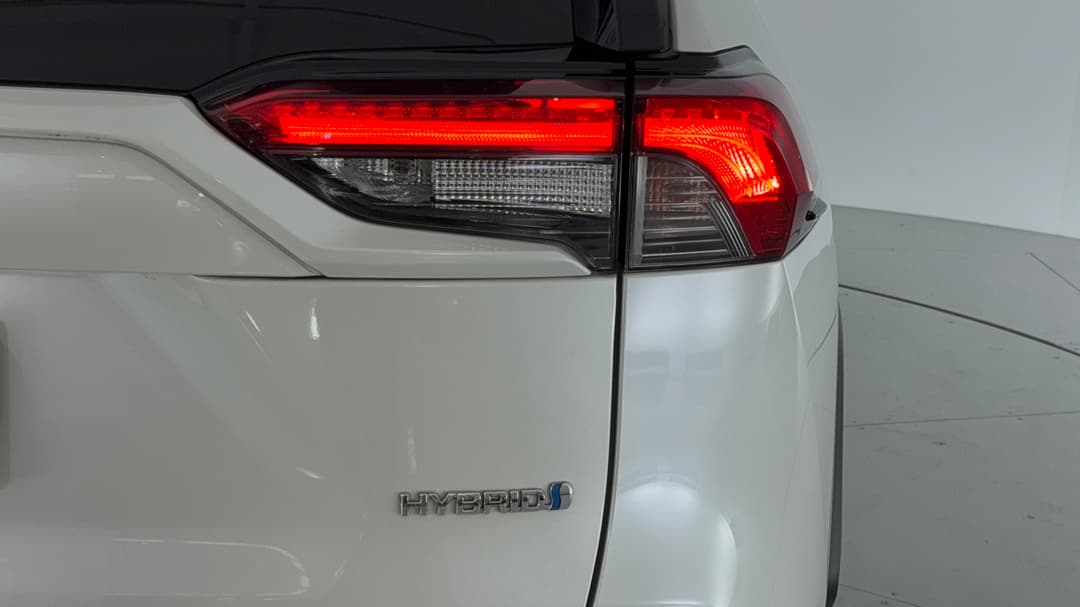 2020 Toyota RAV4 Gxl (AWD) Hybrid, Automatic, 122689 km, Badge (Boot Right Side)