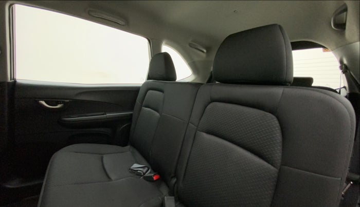 2017 Honda BR-V 1.5L I-VTEC S, Petrol, Manual, 1,09,024 km, Right Side Rear Door Cabin