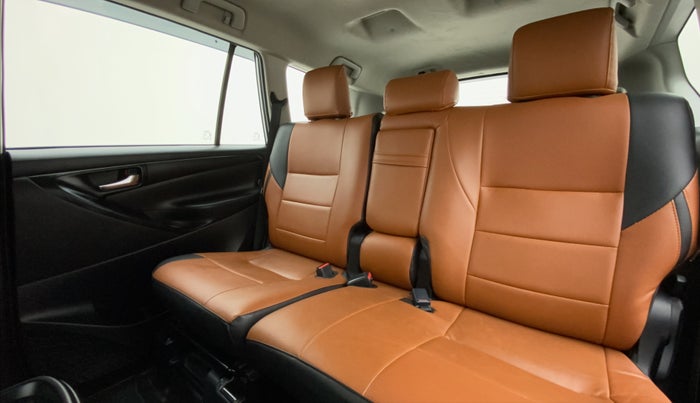 2019 Toyota Innova Crysta 2.8 GX AT 8 STR, Diesel, Automatic, 28,059 km, Right Side Rear Door Cabin