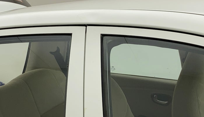 2012 Hyundai i10 MAGNA 1.2, Petrol, Manual, 64,445 km, Right B pillar - Minor scratches