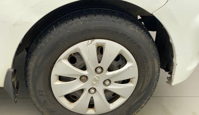 2012 Hyundai i10 MAGNA 1.2, Petrol, Manual, 64,445 km, Right fender - Lining loose