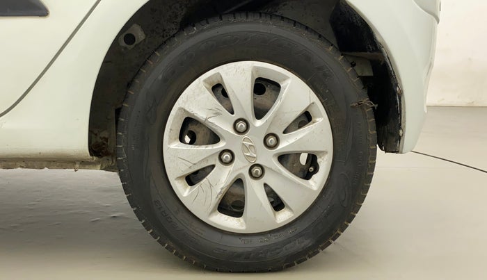 2012 Hyundai i10 MAGNA 1.2, Petrol, Manual, 64,445 km, Left Rear Wheel