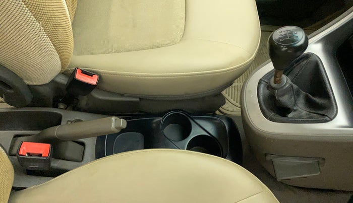 2012 Hyundai i10 MAGNA 1.2, Petrol, Manual, 64,445 km, Gear Lever