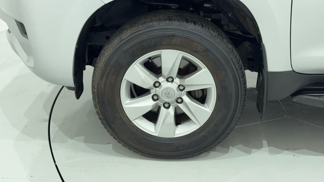 2021 Toyota Landcruiser Prado Gx, Automatic, 74111 km, Left Front Wheel