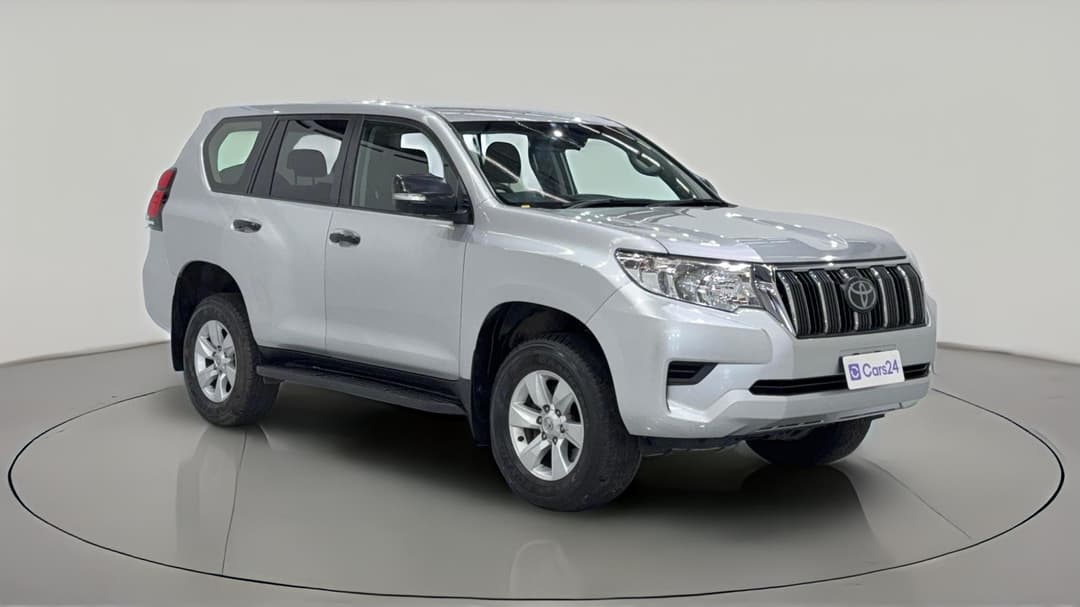 2021 Toyota Landcruiser Prado Gx, Automatic, 74111 km, Right Front Diagonal (45- Degree) View
