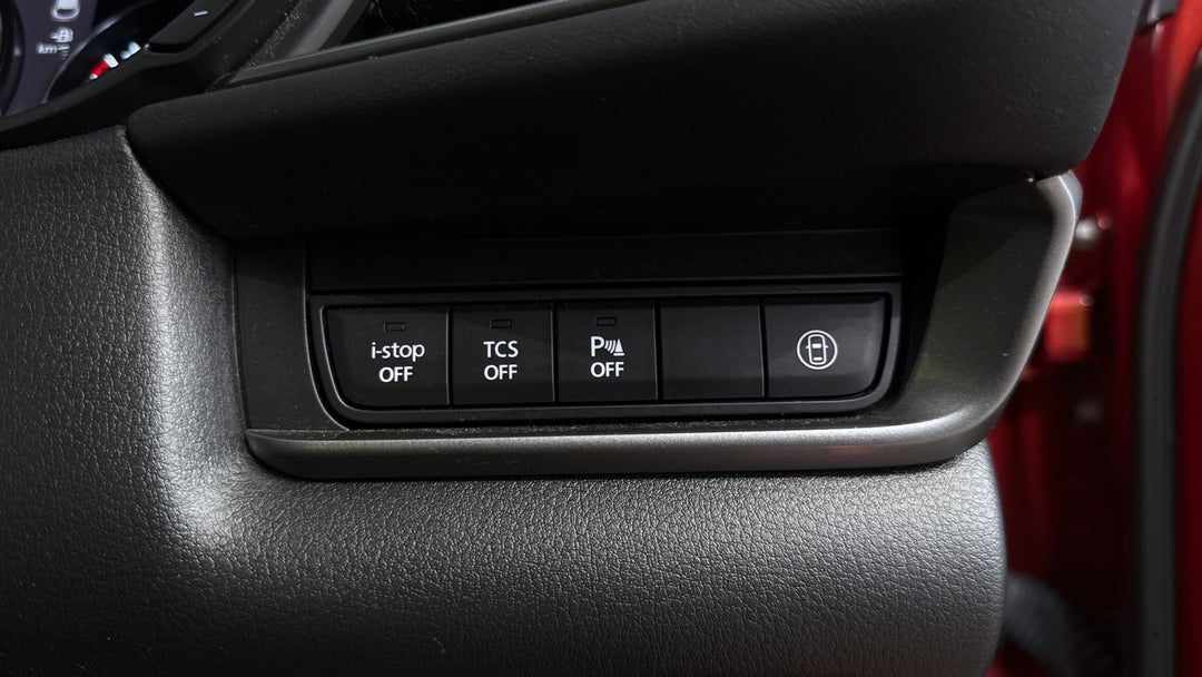 2021 Mazda CX-30 G20 Evolve (FWD), Automatic, 80122 km, Utility Switches/Buttons