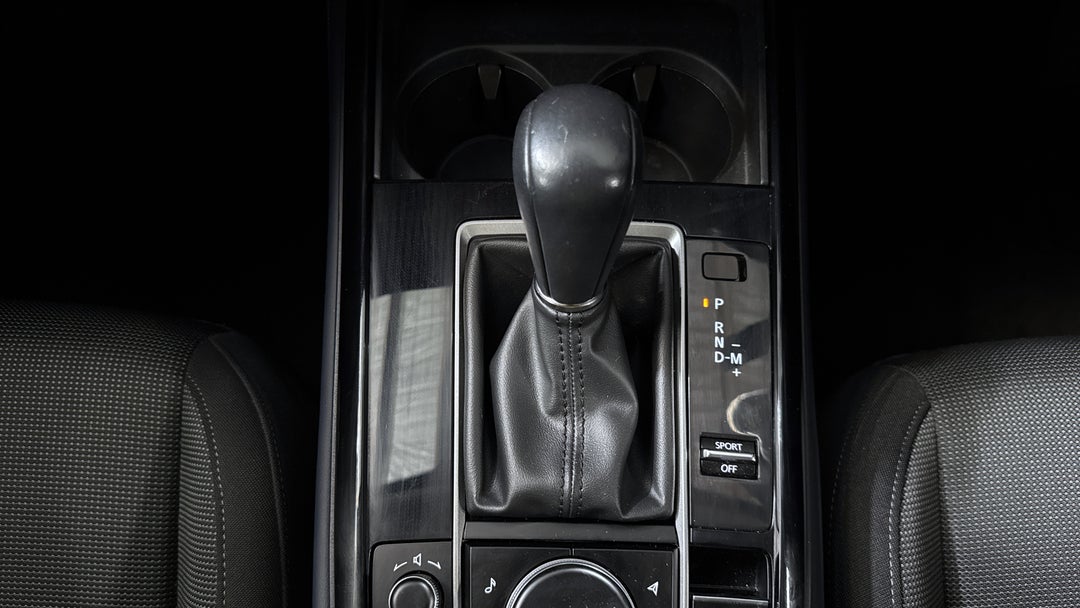 2021 Mazda CX-30 G20 Evolve (FWD), Automatic, 80122 km, Gear Lever 