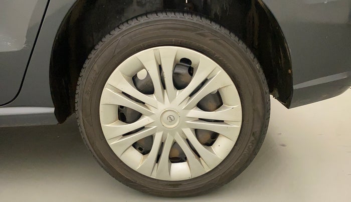 2016 Volkswagen Ameo COMFORTLINE 1.2L, Petrol, Manual, 69,347 km, Left Rear Wheel