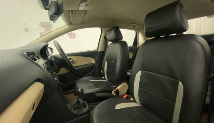 2016 Volkswagen Ameo COMFORTLINE 1.2L, Petrol, Manual, 69,347 km, Right Side Front Door Cabin