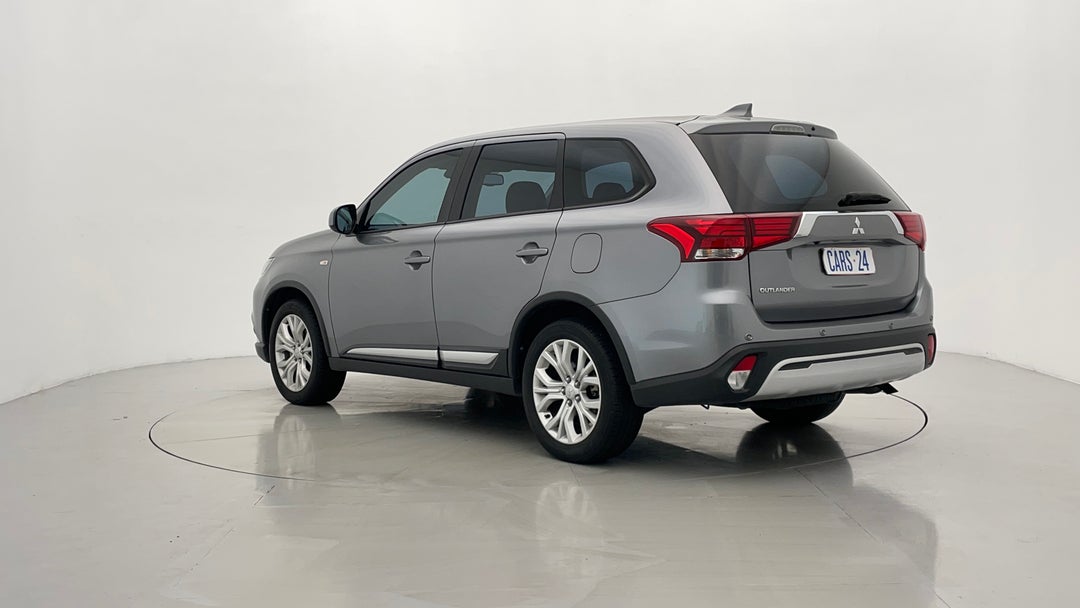 Left Back Diagonal (45- Degree) View