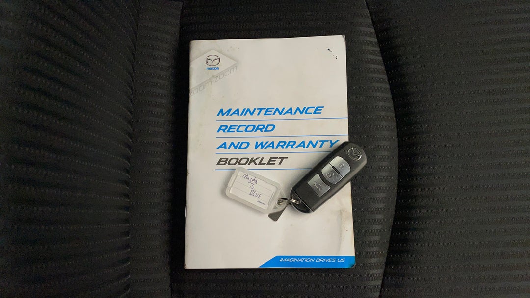 2015 Mazda 3 Maxx, Automatic, 99515 km, Key Close-up