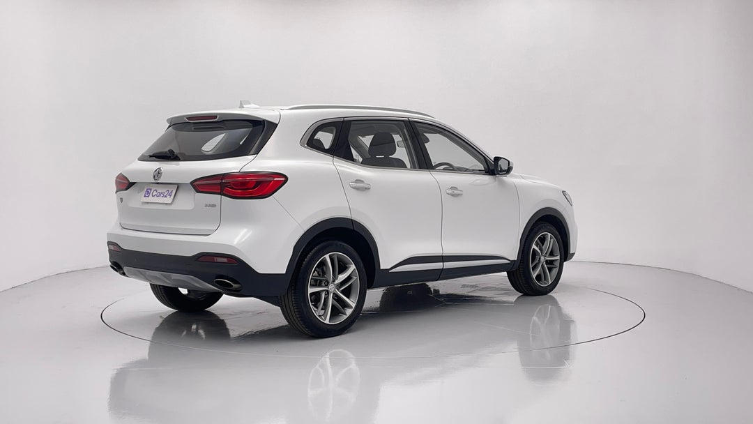 Right Back Diagonal (45- Degree) View