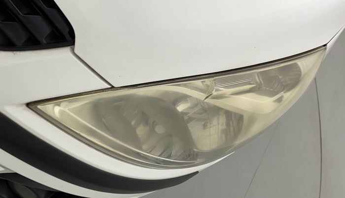 2012 Maruti Ertiga VDI, Diesel, Manual, 1,38,231 km, Left headlight - Faded