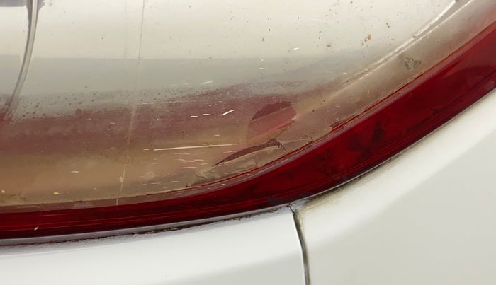 2012 Maruti Ertiga VDI, Diesel, Manual, 1,38,231 km, Right tail light - Minor damage