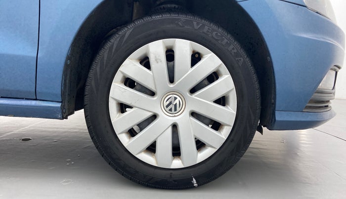 2016 Volkswagen Ameo COMFORTLINE 1.2, Petrol, Manual, 54,127 km, Right Front Wheel