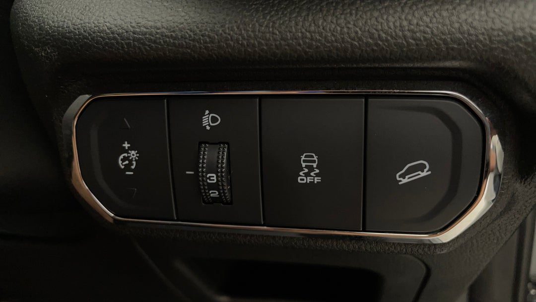 2022 GWM Haval Jolion Ultra Hybrid, Automatic, 42419 km, Utility Switches/Buttons