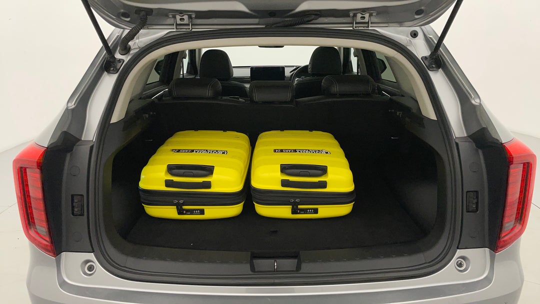 2022 GWM Haval Jolion Ultra Hybrid, Automatic, 42419 km, Boot Inside View with Luggage