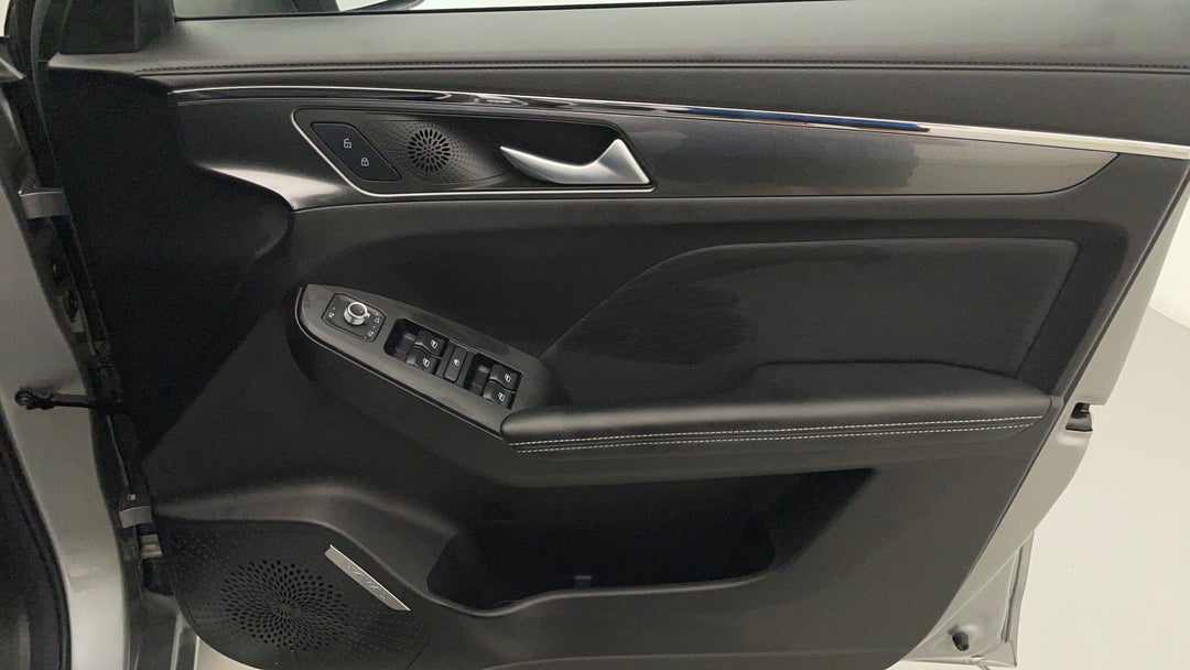 2022 GWM Haval Jolion Ultra Hybrid, Automatic, 42419 km, Speaker View