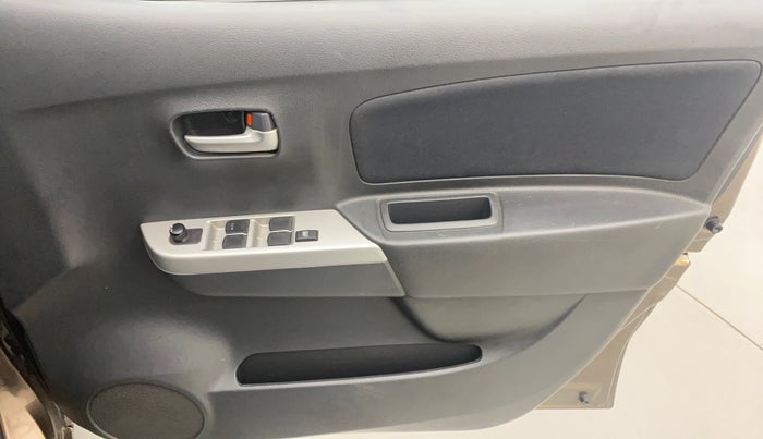 2011 Maruti Wagon R 1.0 VXI, Petrol, Manual, 24,697 km, Driver Side Door Panels Control