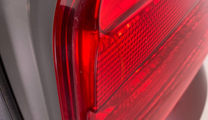 2013 Honda Amaze 1.2 SMT I VTEC, Petrol, Manual, 64,838 km, Right tail light - Minor damage