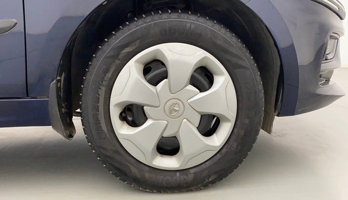 2021 Tata Tiago XT PETROL, Petrol, Manual, 23,040 km, Right Front Wheel