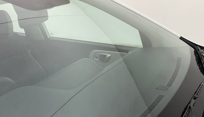 2022 Hyundai GRAND I10 NIOS SPORTZ 1.2 KAPPA VTVT CNG, CNG, Manual, 12,705 km, Front windshield - Minor spot on windshield