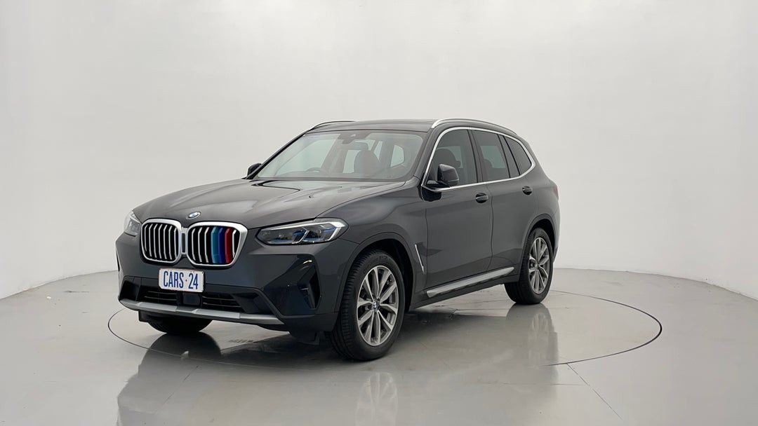 Left Front Diagonal (45- Degree) View