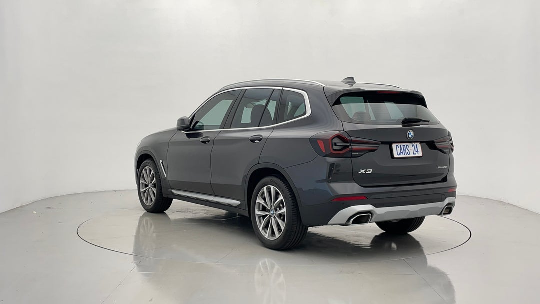 Left Back Diagonal (45- Degree) View