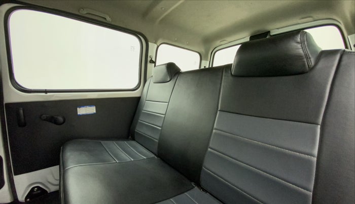 2019 Maruti Eeco 5 STR WITH A/C+HTR, Petrol, Manual, 15,712 km, Right Side Rear Door Cabin