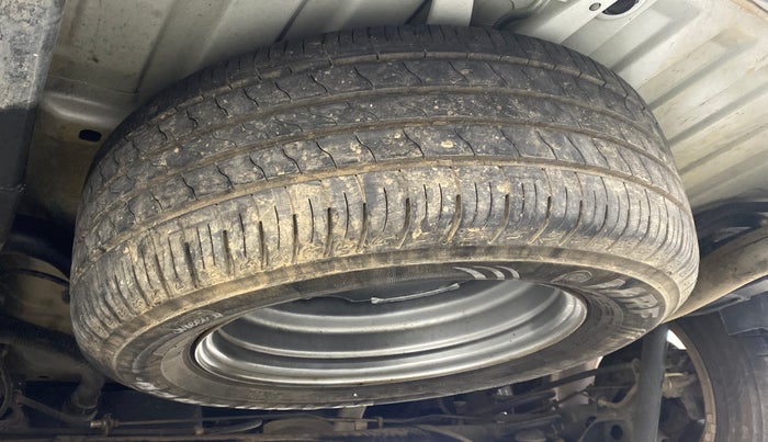 2018 Mahindra MARAZZO M6 8 STR, Diesel, Manual, 37,464 km, Spare Tyre