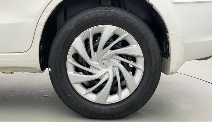 2015 Maruti Ertiga VXI, Petrol, Manual, 65,450 km, Left Rear Wheel